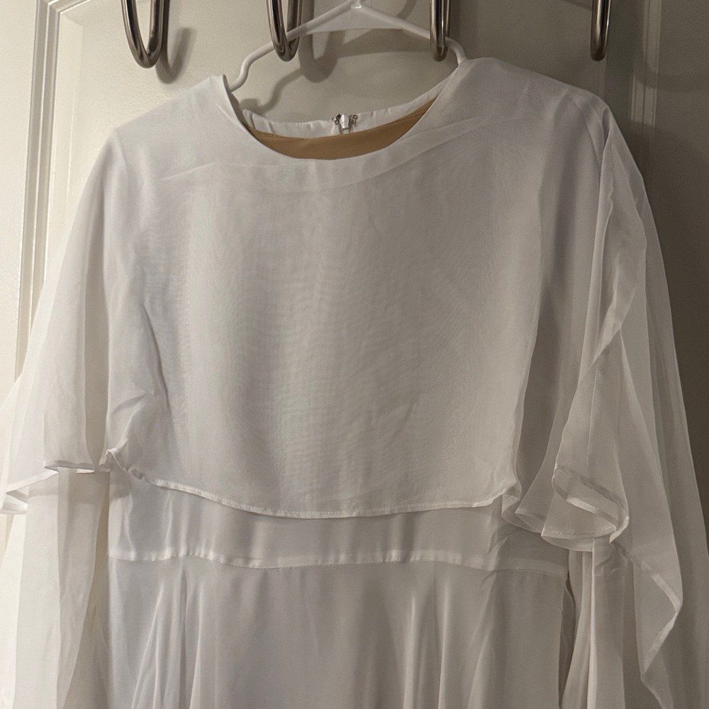 White Chiffon Veiled collection dress - Picture 2 of 4